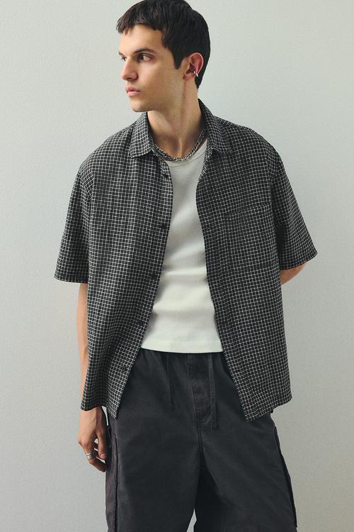 Oversized fit short-sleeved linen-blend shirt - black checked