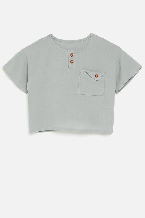 Henley tee with single button-flap pocket - light grey