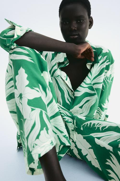 Loose-fit drawstring trousers - green & white floral 