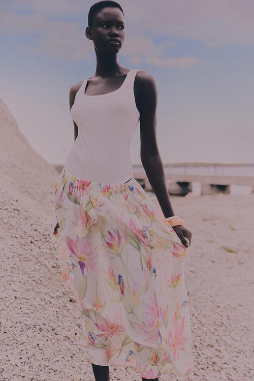 Voluminous skirt - cream/floral
