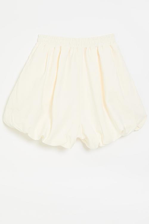 Bubble shorts with slanted inset pockets - cream