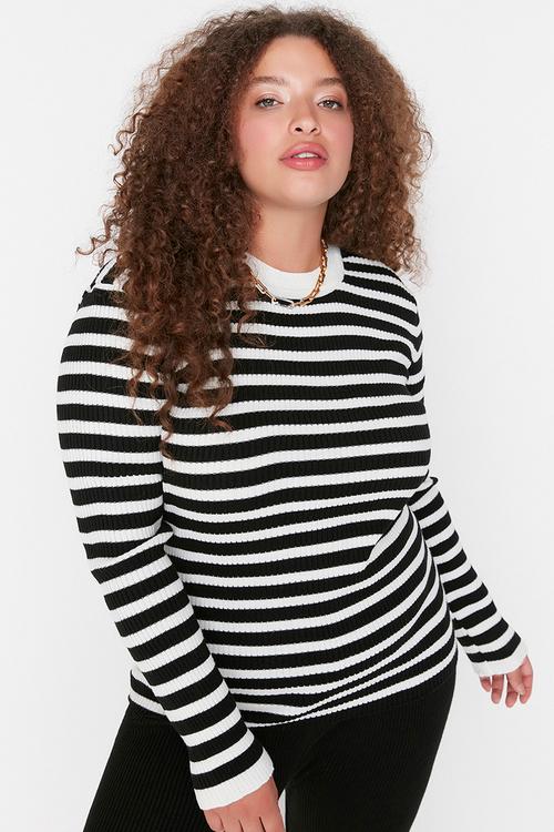 Plus size striped ribbed sweater  - black