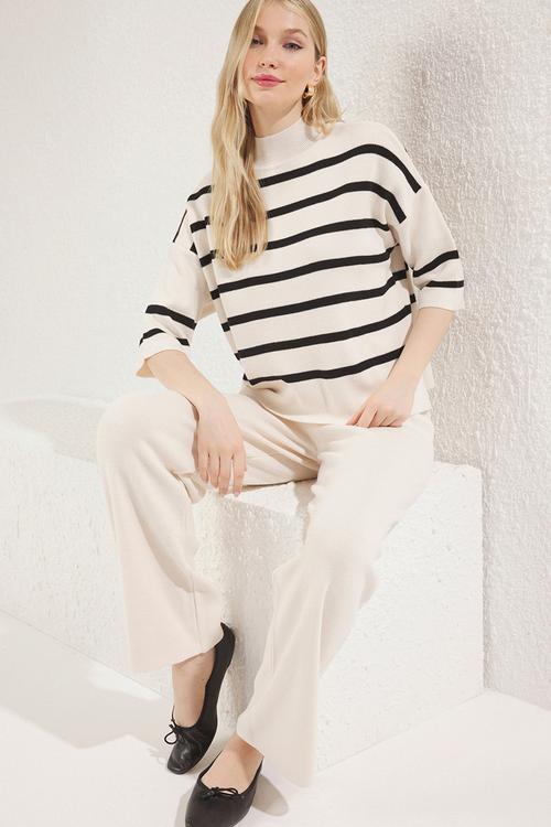 Wide Fit Striped Basic Knitwear Bottom-Top Set - Ecru