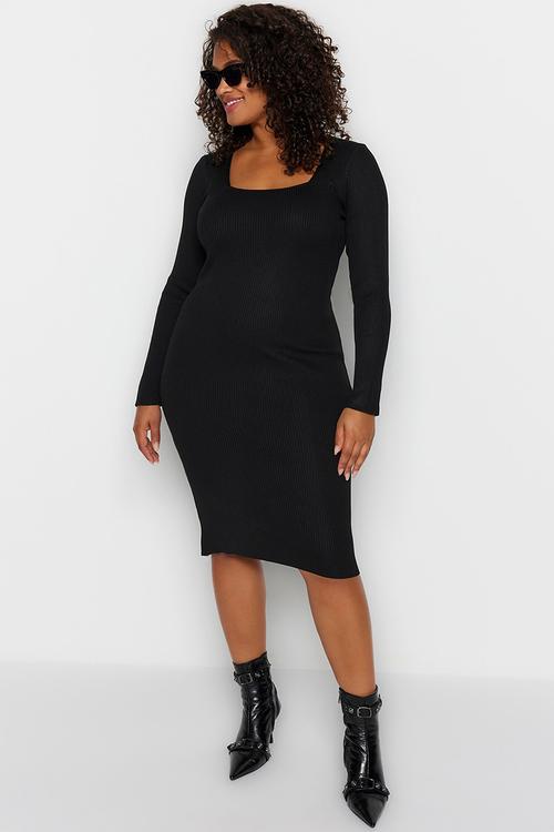 Plus size knitwear dress - black
