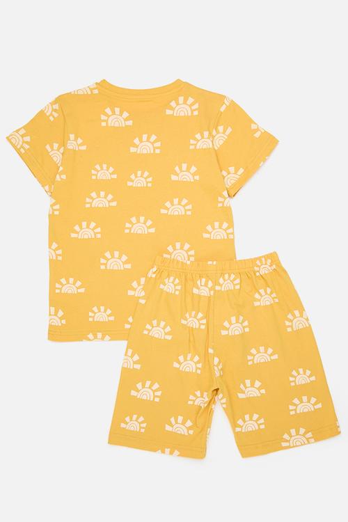 Sun all-over print tee with shorts - mustard