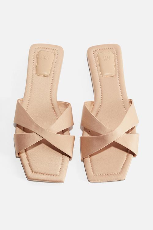 Crossover-strap sandals - peach pink