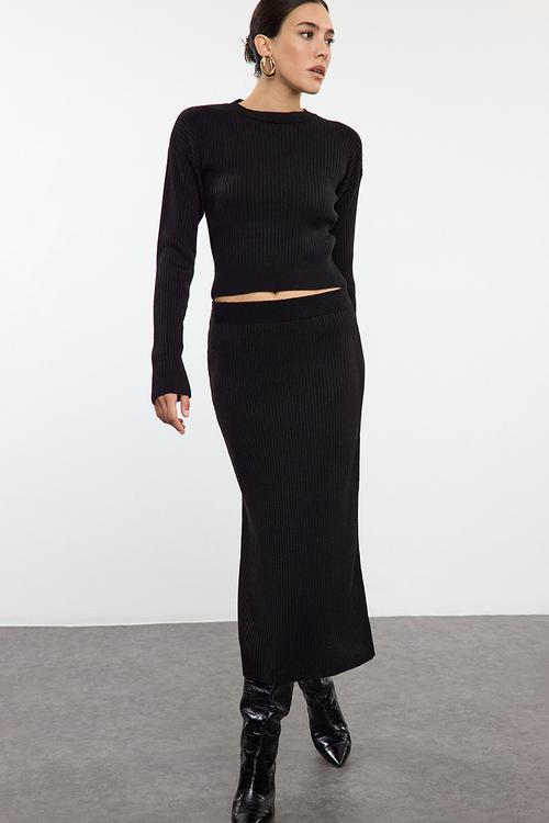 Knitwear Crop Skirt Set - Black