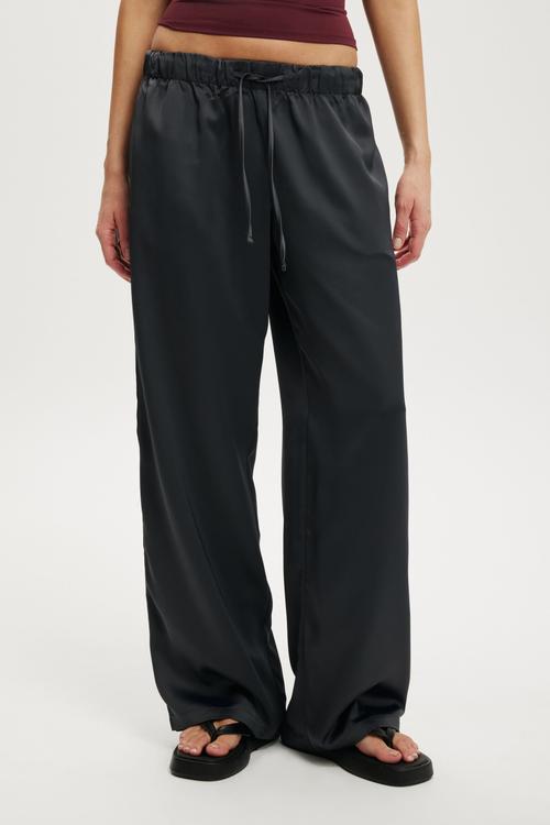 Low waist satin pant - steel onyx