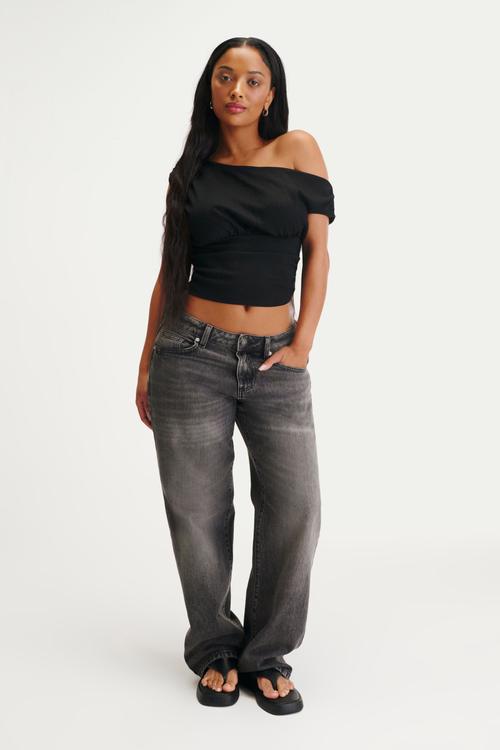 Curvy low rise straight jean - domino black
