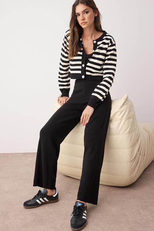 Crop/Short Knitwear Bottom-Top Set - Black*001