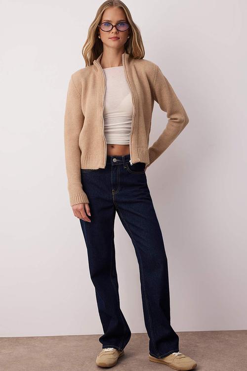 Zippe Stand Collar Soft Textured Knitwear Cardigan - Mink