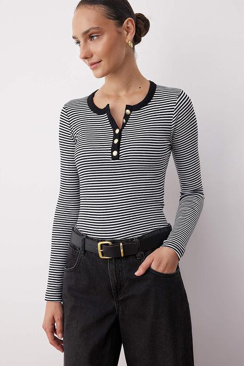 Button Fitted/Slim Fit Stretch Rib Knit Blouse - Black & White