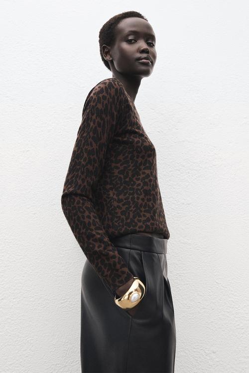 Sweater jaguar - dark brown