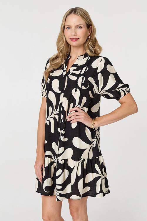 Easy Wearing Babydoll Dress With Ladder Lace Detail On Chest - Black