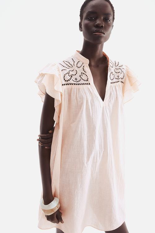 Flutter-sleeve dress with broderie anglaise - powder pink