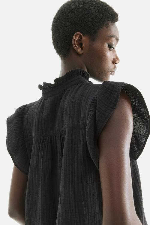Flutter-sleeved muslin blouse - black