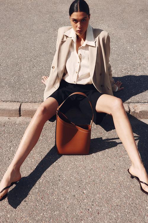 Asymmetric shopper - brown