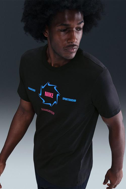 NSW Print Swoosh Fash Tee   - Black/Hyper Pink