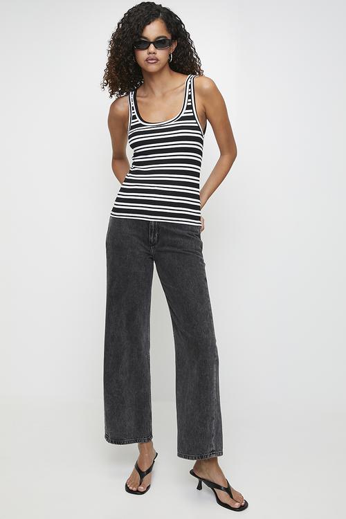 Stripe vest - black & white