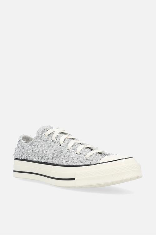 CHUCK 70