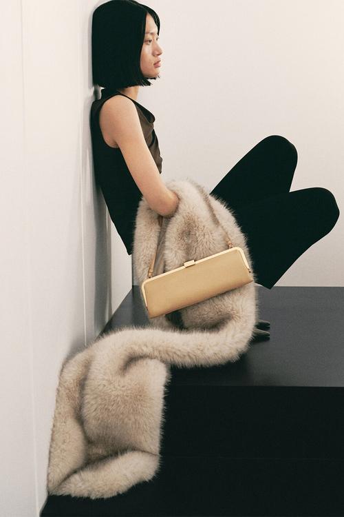 Flautin shoulder bag-light yellow