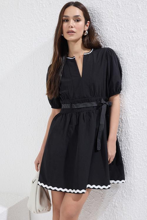 Mini Aline Woven Dress - Black
