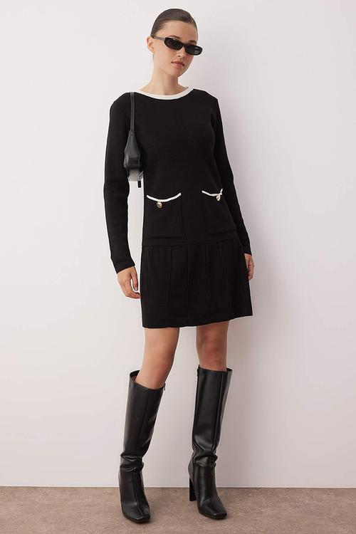 Mini Straight Cut Knitwear Dress - Black
