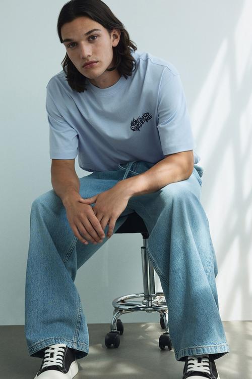 Loose fit printed t-shirt - light blue confidence