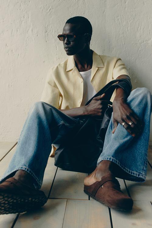 Regular fit textured resort shirt - pale yellow