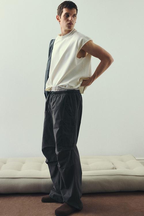 Loose fit parachute trousers - dark grey