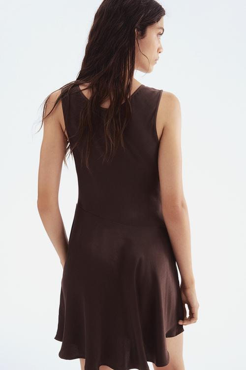 Flared satin dress - dark brown