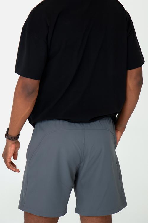 Baseline shorts - chalk grey