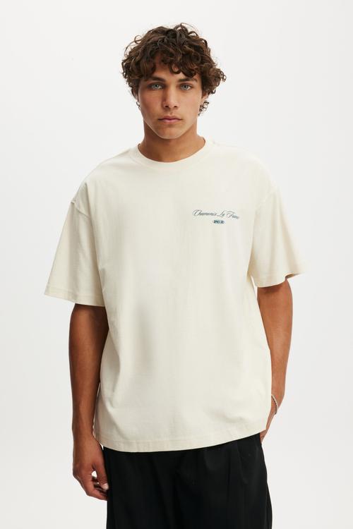 Box Fit Graphic T-shirt - Creampuff/Apres Ski
