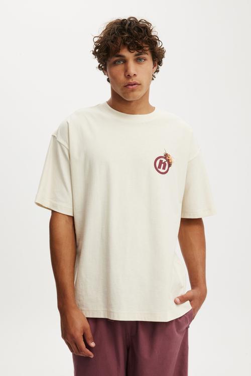 Box Fit Graphic T-shirt - Creampuff/Hedonism