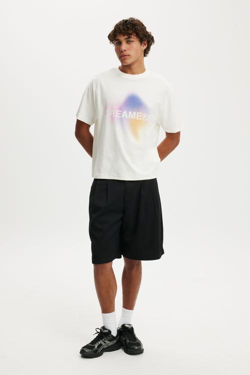 Cropped Fit Graphic T-shirt - Vintage White/Dreams Of Dreamers