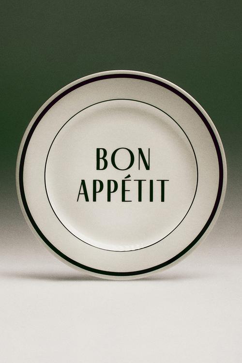 Porcelain mid plate - white/bon appétit 