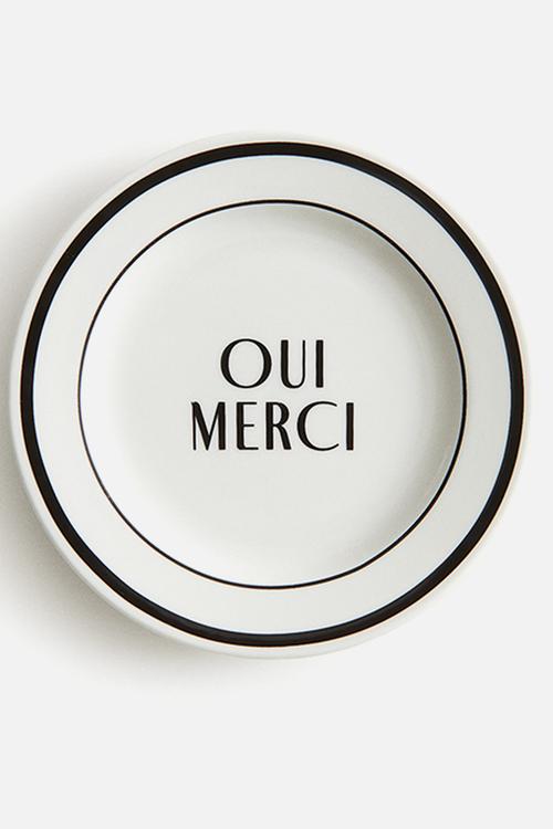 Small porcelain plate - white/oui merci 
