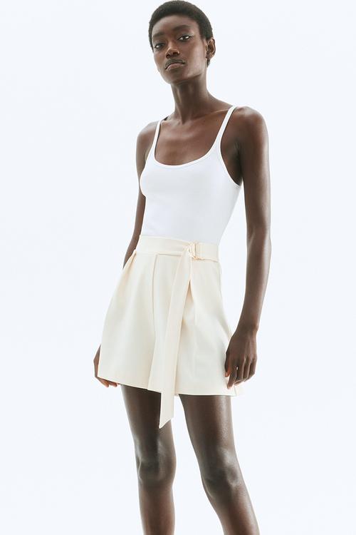 Belted shorts - cream
