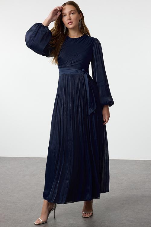 Maxi A line Pleated Woven Dress - Navy