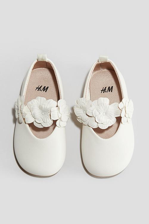 Appliquéd ballet pumps - white
