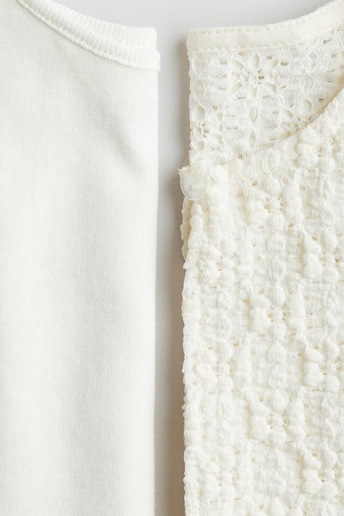 2-piece top and cardigan set - white