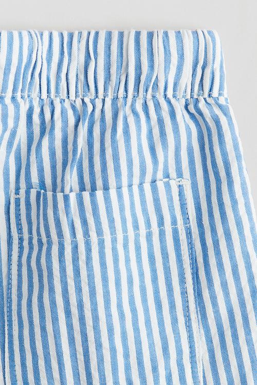 Cotton seersucker shorts - light blue striped