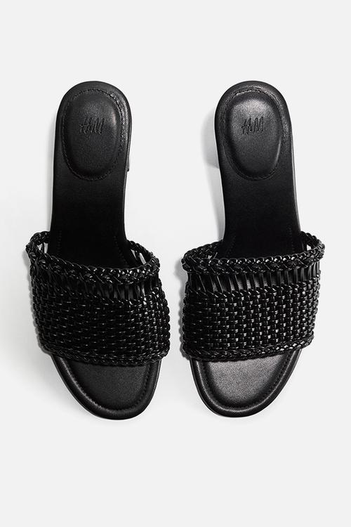 Braided heeled sandals - black