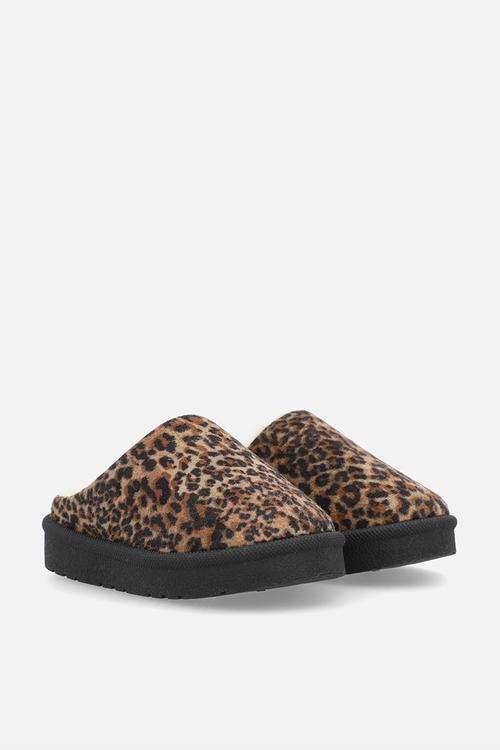 Sherpa lined slippers - leopard print