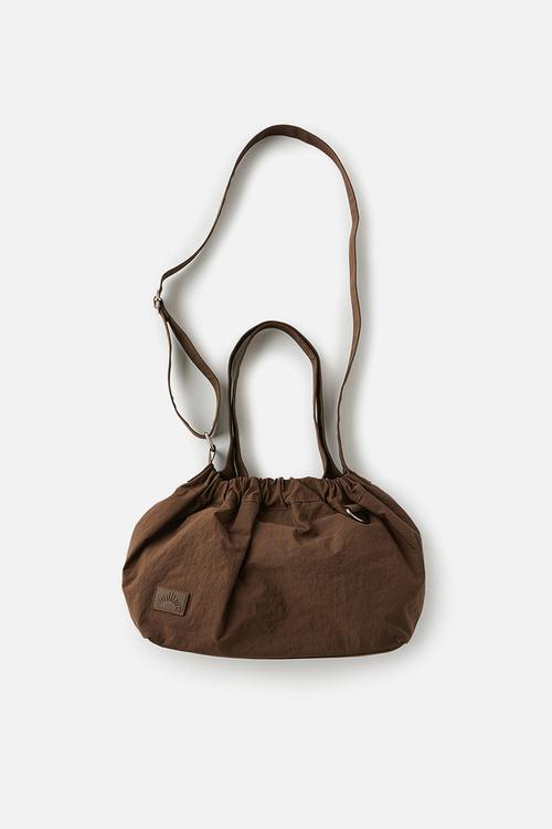 Active Scrunch Crossbody Bag - Deep Taupe