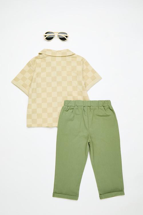 Shirt and pants set - beige checkerboard/green