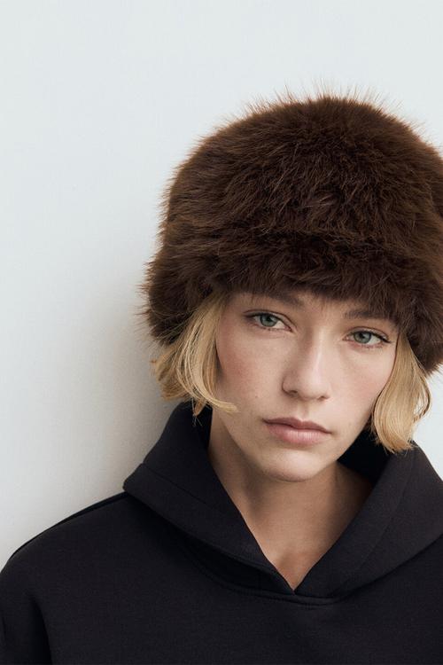 Lyona hat-dark brown