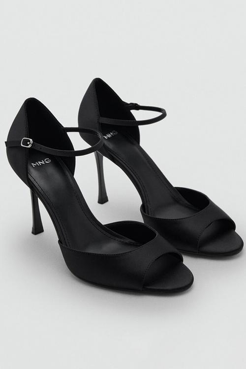 Manu heel - black