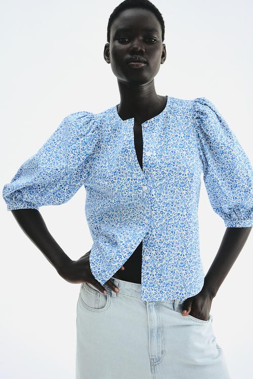 Poplin blouse - white & blue floral