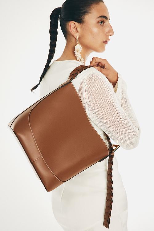 Braided-strap shoulder bag - brown